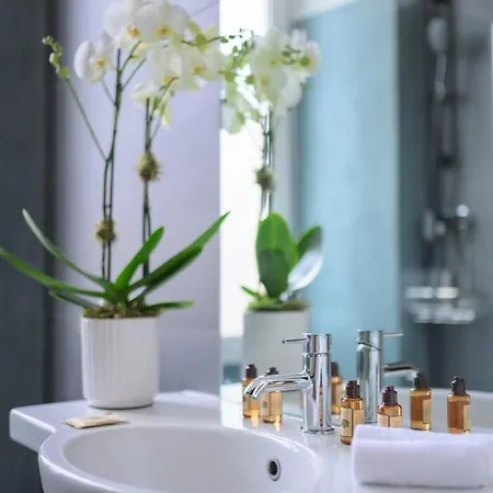 Le Coq Impérial - Parking - Spacieux