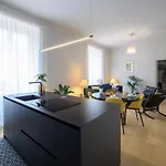 Le Coq Imperial - Parking - Ac - Wifi Апартаменти