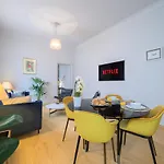 Le Coq Imperial - Parking - Ac - Wifi Апартаменти Мантон